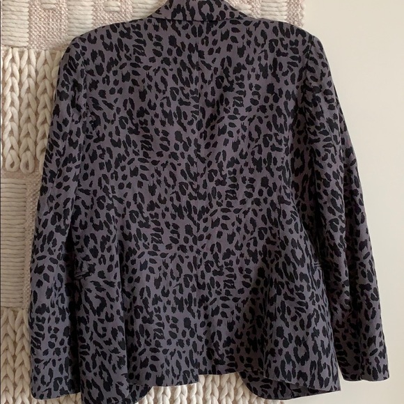 Joie Leopard print PERFECT linen blazer - Picture 8 of 9